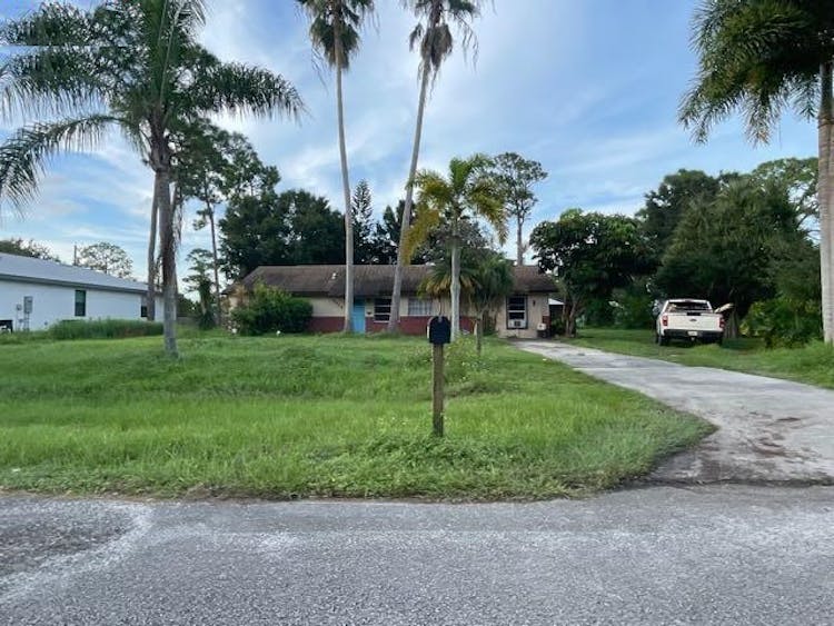 6802 Ocala Ave Fort Pierce, FL 34951, St. Lucie County