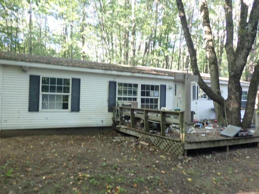 11788 E 4 Mile Rd