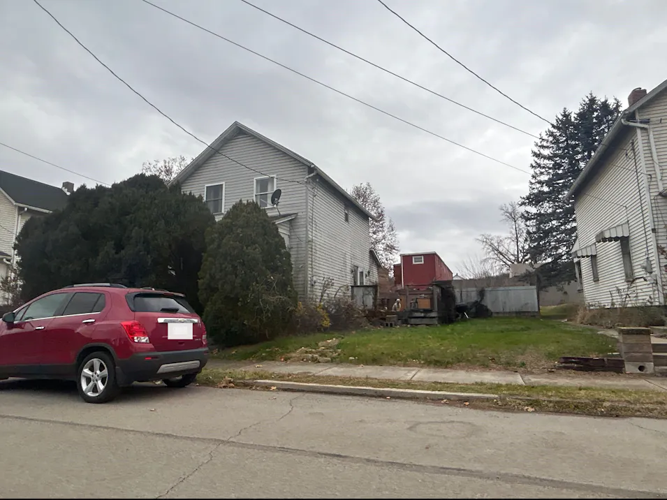 6420 6th Ave Koppel, PA 16136, Beaver County