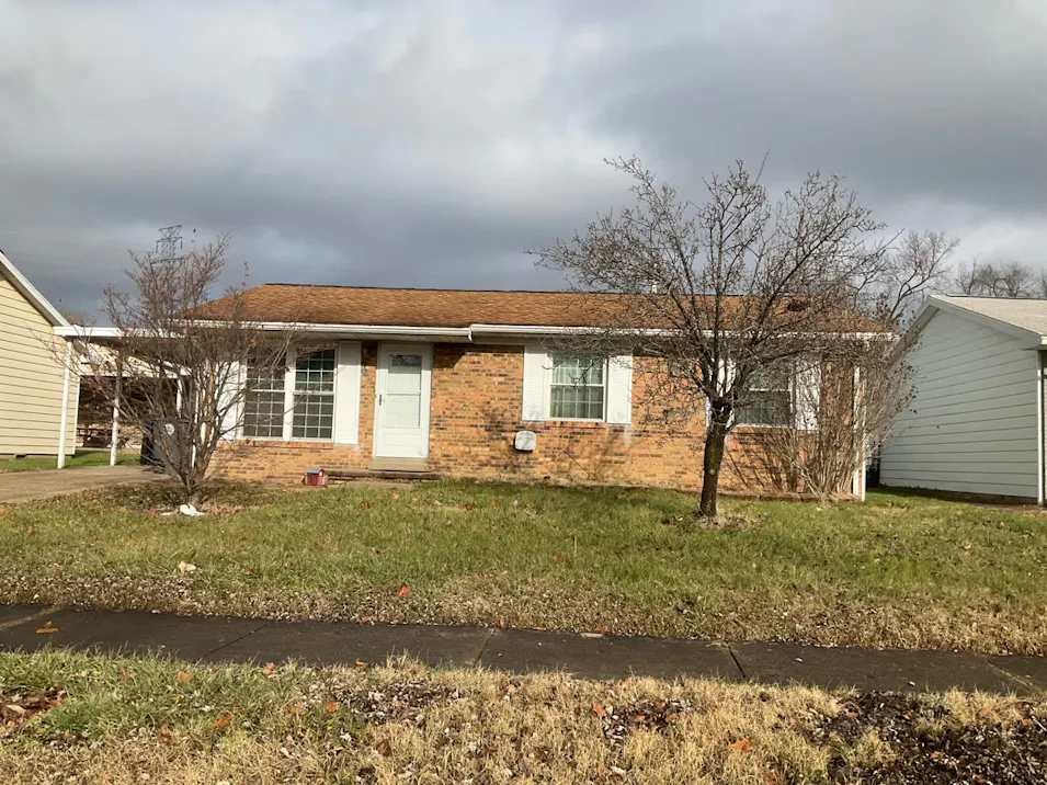 1109 Lohoff Ave Evansville, IN 47710-3158, Vanderburgh County