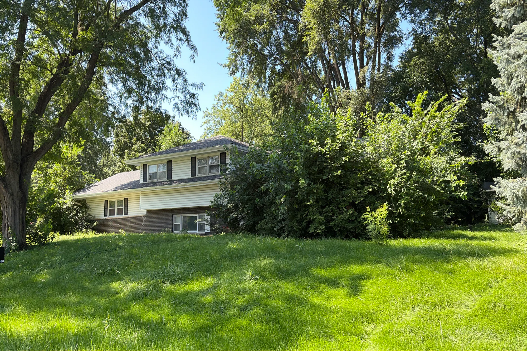 Lindenwood Dr, Aurora, IL 60506 #1