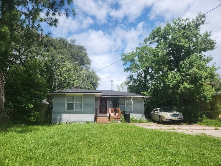 271 E 47th St Jacksonville, FL 32208, Duval County