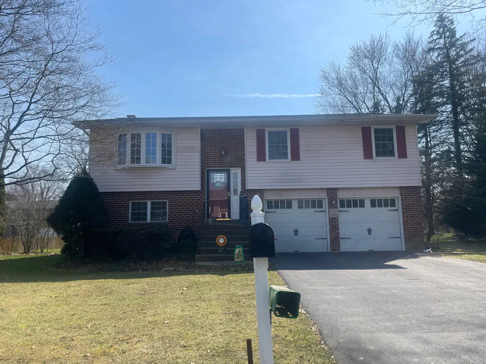 1165 Greenleaf Drive Bethlehem, PA 18017, Northampton County