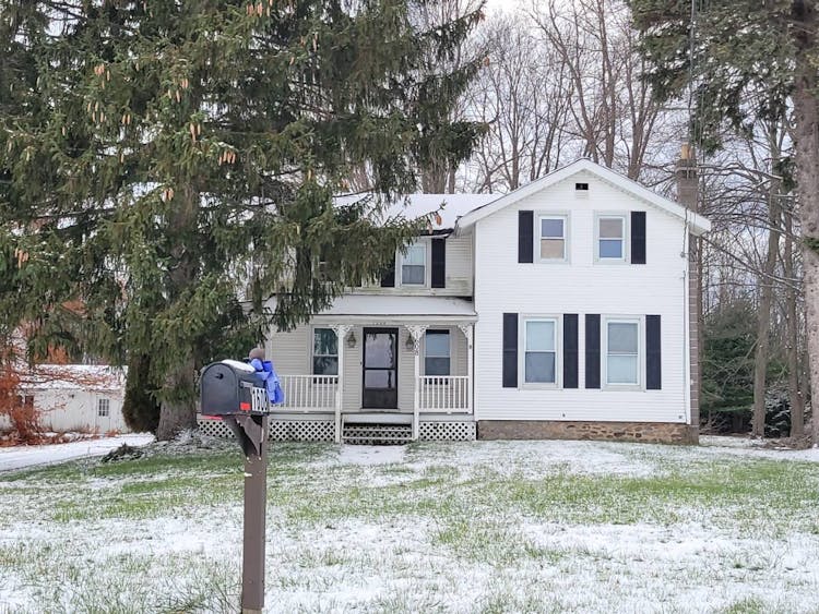 1608 West Kendall Road Kendall, NY 14476, Orleans County