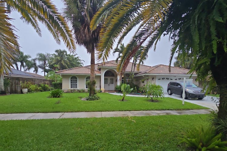 138 Park Road N Royal Palm Beach, FL 33411, Palm Beach County