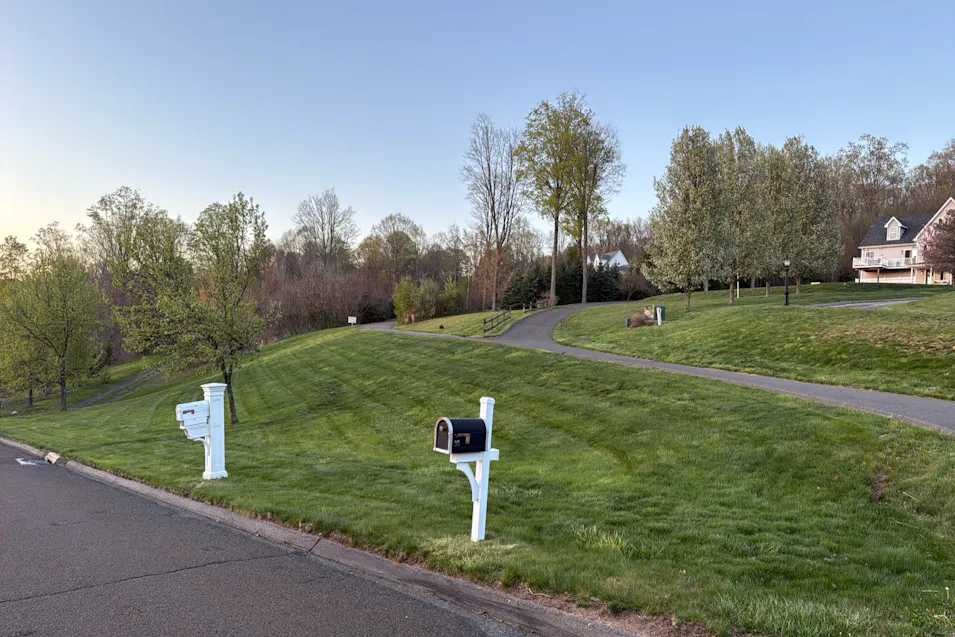 26 Ridgeview Rd Portland, CT 06480, Middlesex County