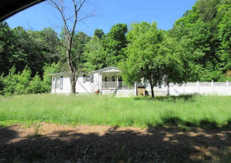 247 Cedar Spg Dr Lebanon Jct, KY 40150, Bullitt County