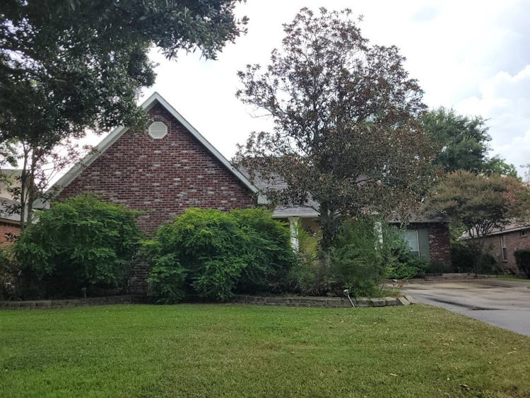 17666 Lake Azalea Drive Baton Rouge, LA 70817, East Baton Rouge County