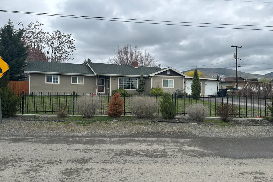 4509 Hillcrest Dr Yakima, WA 98901, Yakima County