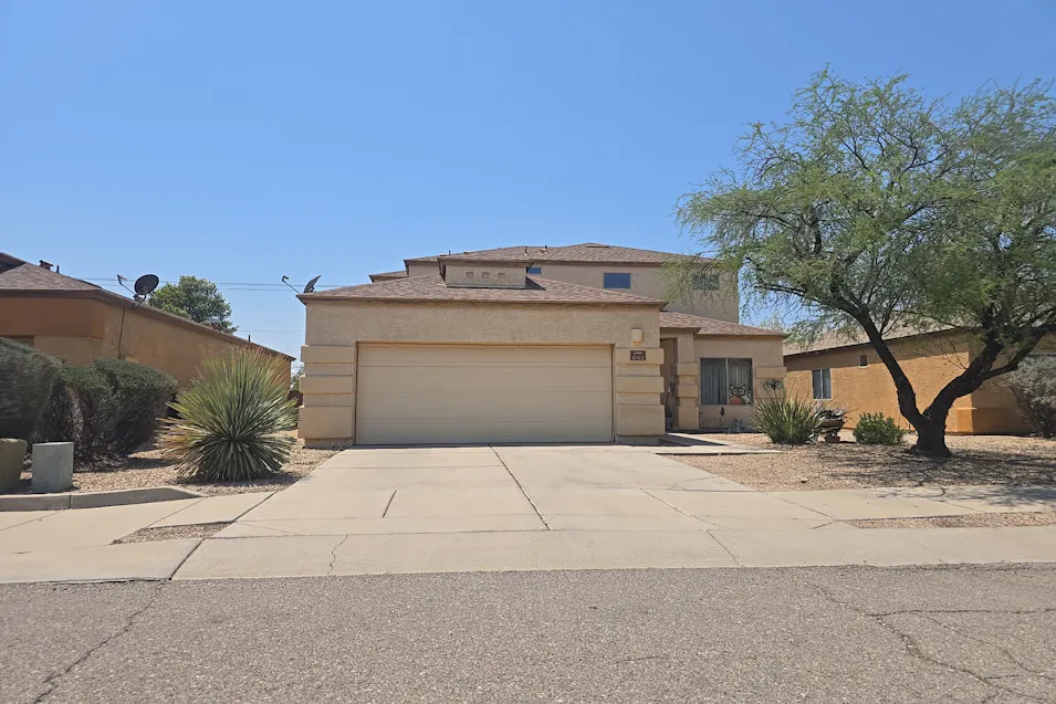 6742 S Avenida Santa Carolina Tucson, AZ 85756, Pima County
