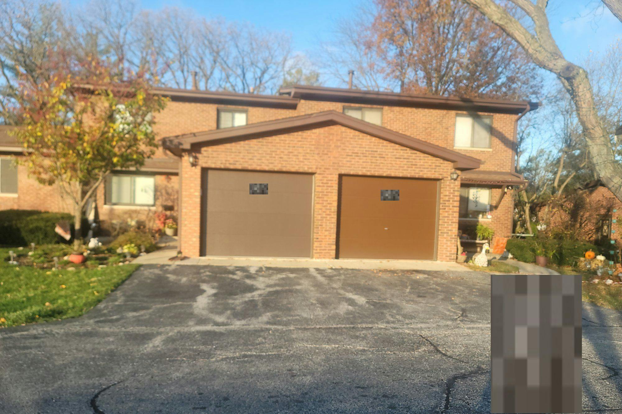 Hunters Ln, Lake Zurich, IL 60047