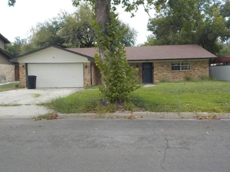 3209 Lake Charles Avenue Killeen, TX 76543, Bell County