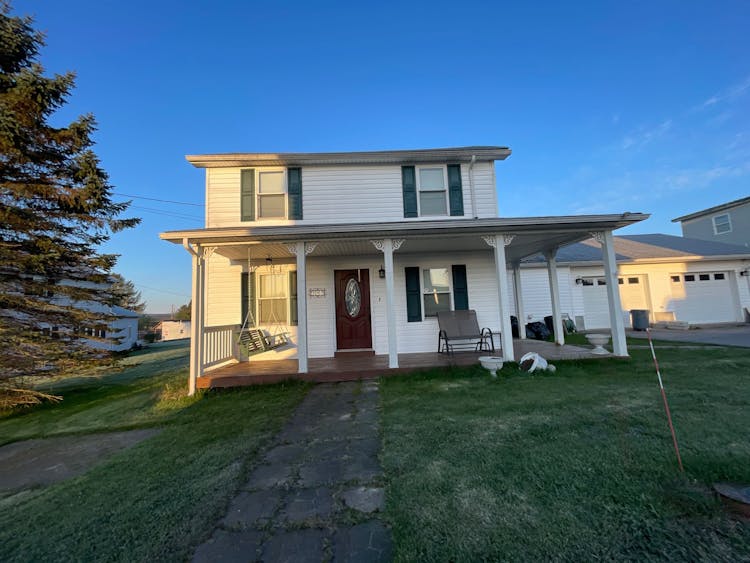 145 7th St Davis, WV 26260, Tucker County