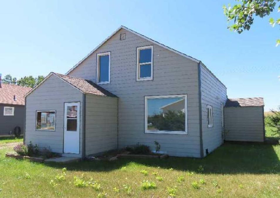 400 Main Ave Denton, MT 59430, Fergus County