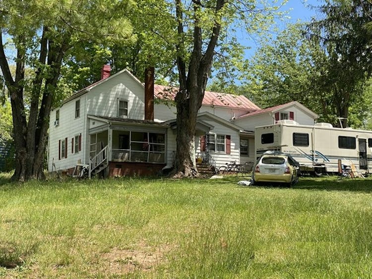 70 Westview Street Greenville, VA 24440, Augusta County