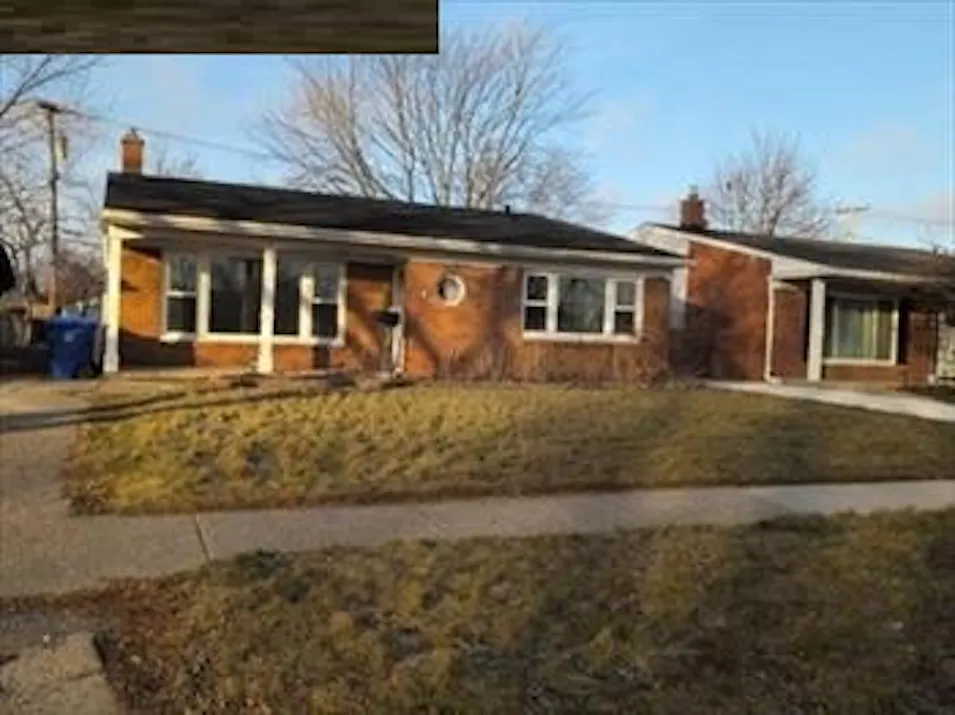 31335 Slumber Lane Fraser, MI 48026, Macomb County