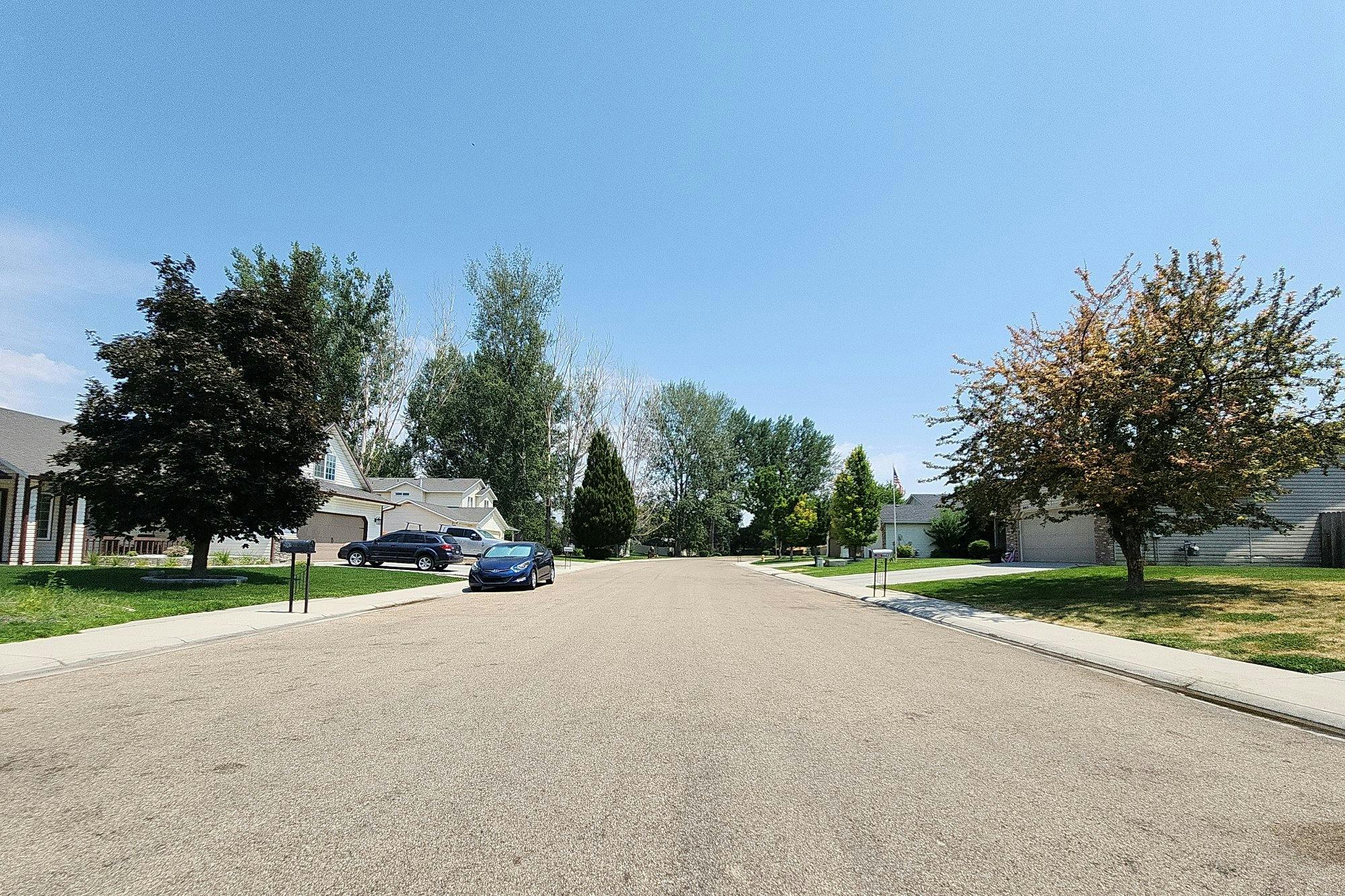 Dannsmore Dr, Nampa, ID 83687