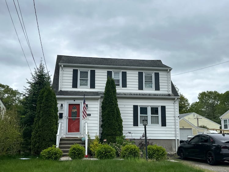 203 Reitter St Stratford, CT 06614, Fairfield County