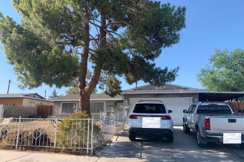 5216 Longridge Ave Las Vegas, NV 89146, Clark County