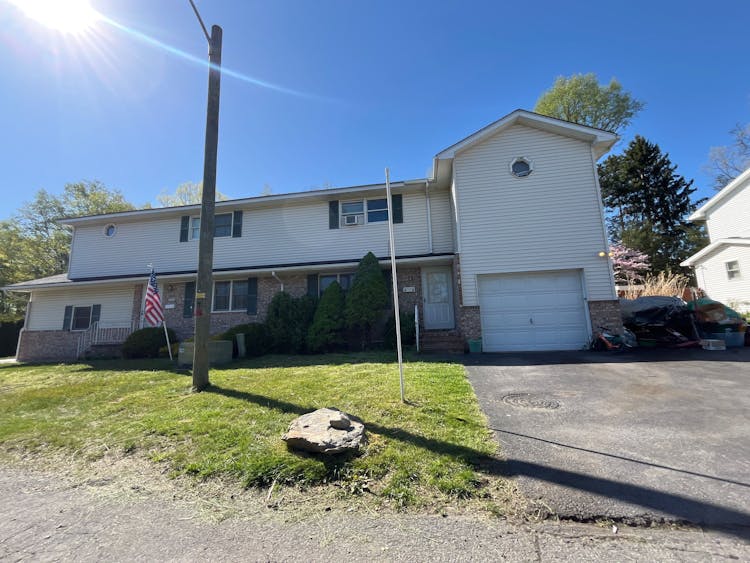 8 Rachel Dr Archbald, PA 18403, Lackawanna County