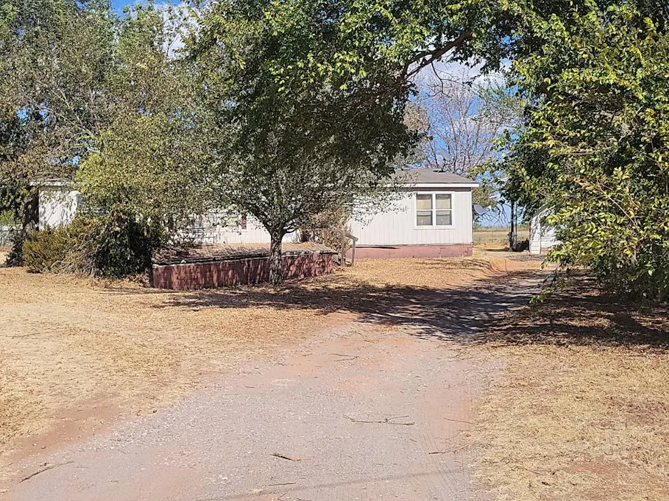 14250 NE Kleeman Rd Fletcher, OK 73541, Comanche County