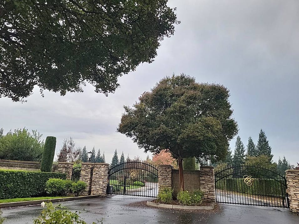 6804 East Carmalee Lane Fresno, CA 93727, Fresno County