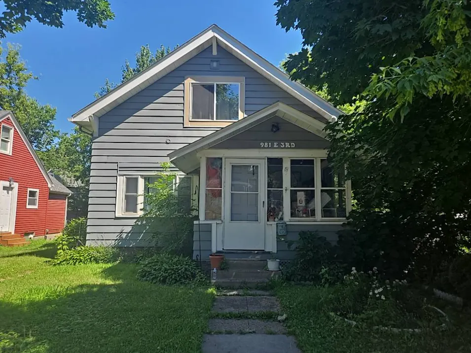 981 3rd Street E St Paul, MN 55106, Ramsey County