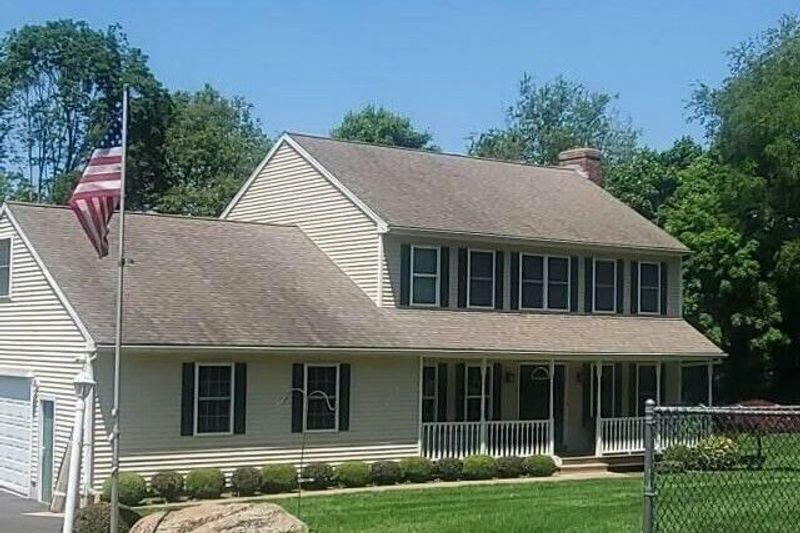 Thompson St, East Haven, CT 06513