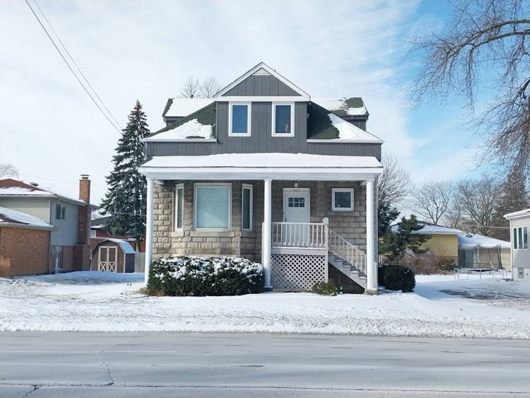 16518 South Park Avenue South Holland, IL 60473, Cook County