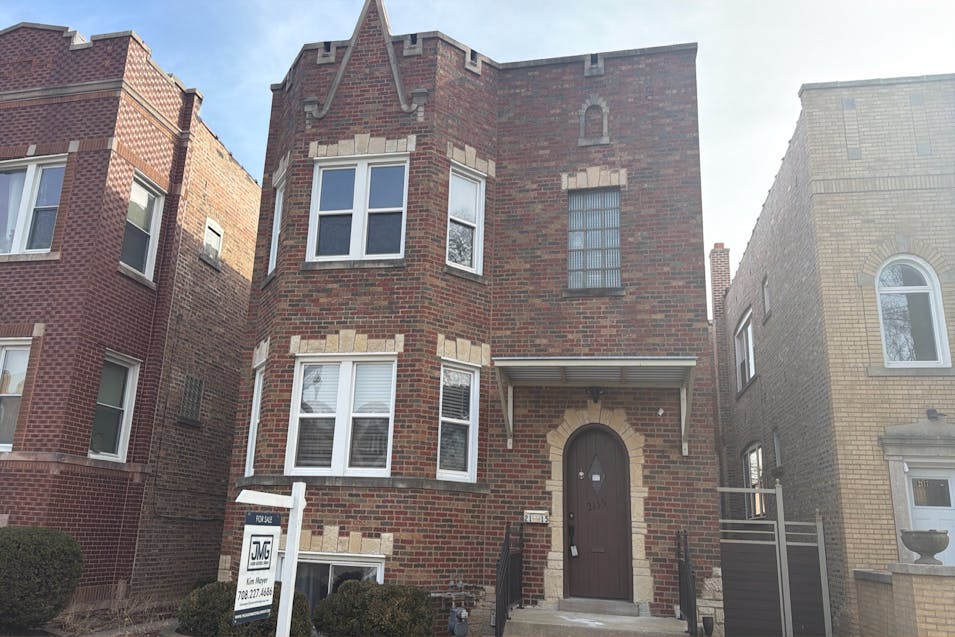 2115 Kenilworth Avenue Berwyn, IL 60402, Cook County