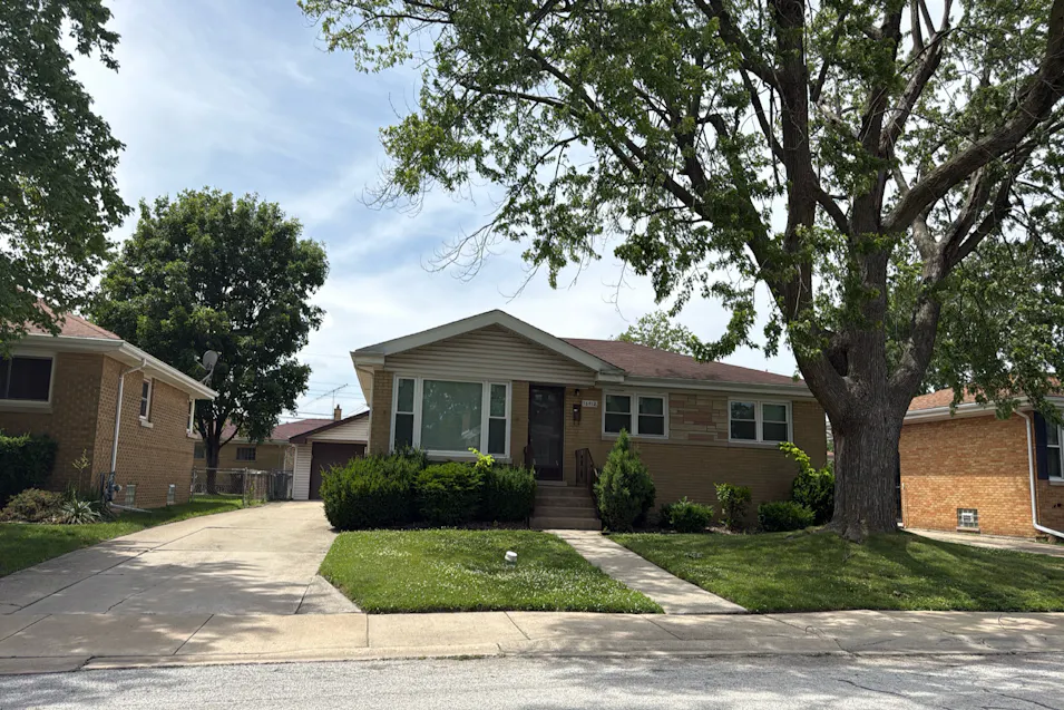 16412 Betty Lane South Holland, IL 60473, Cook County