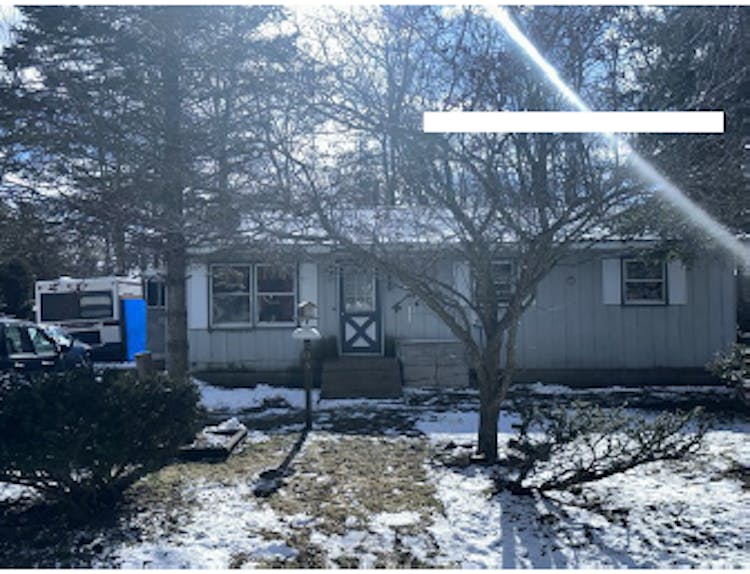 605 46th Ave Menominee, MI, 49858, USA