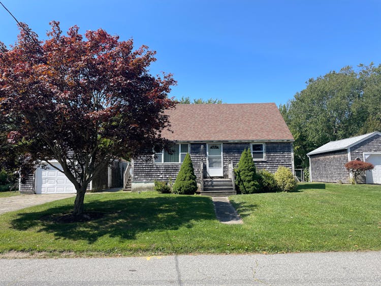 341 Lawton Street Somerset, MA 02725, Bristol County