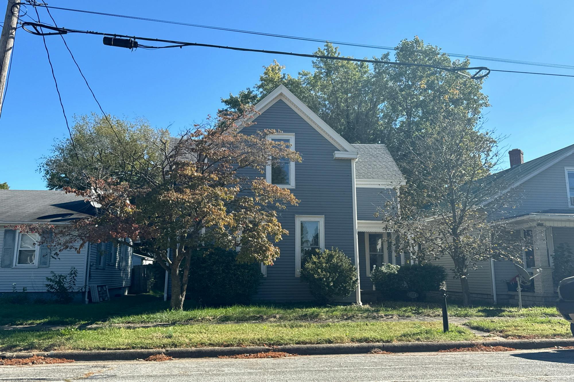 10th St, Tell City, IN 47586