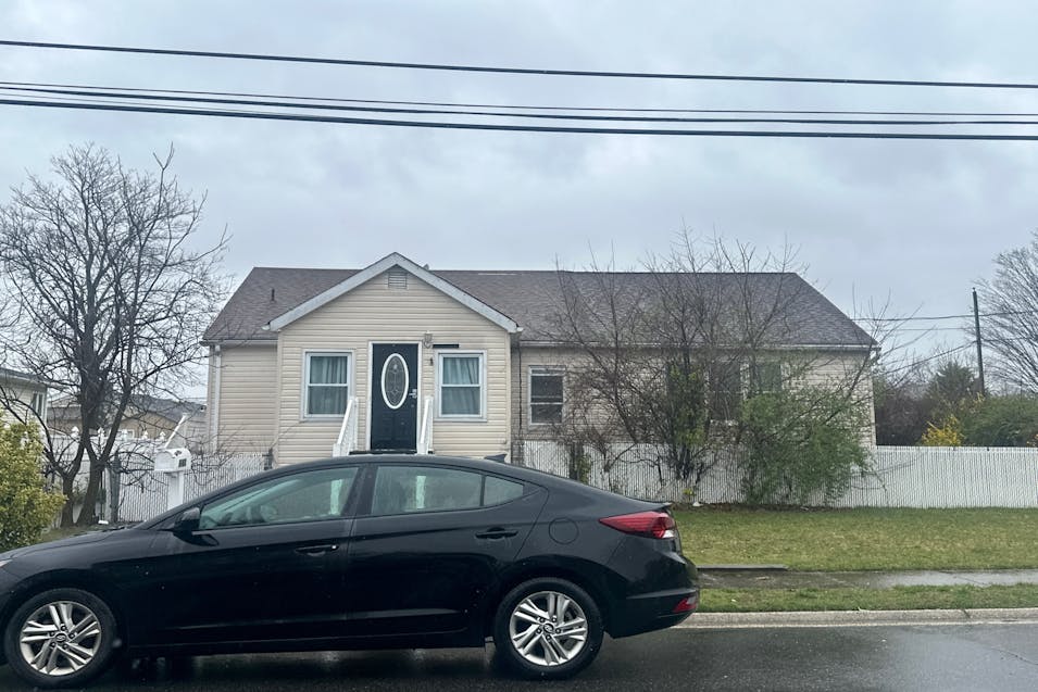 440 6th Street West Babylon, NY 11704, Suffolk County