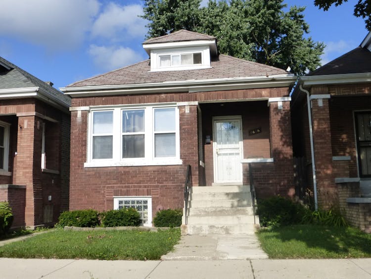 8636 South Laflin St Chicago, IL 60620, Cook County