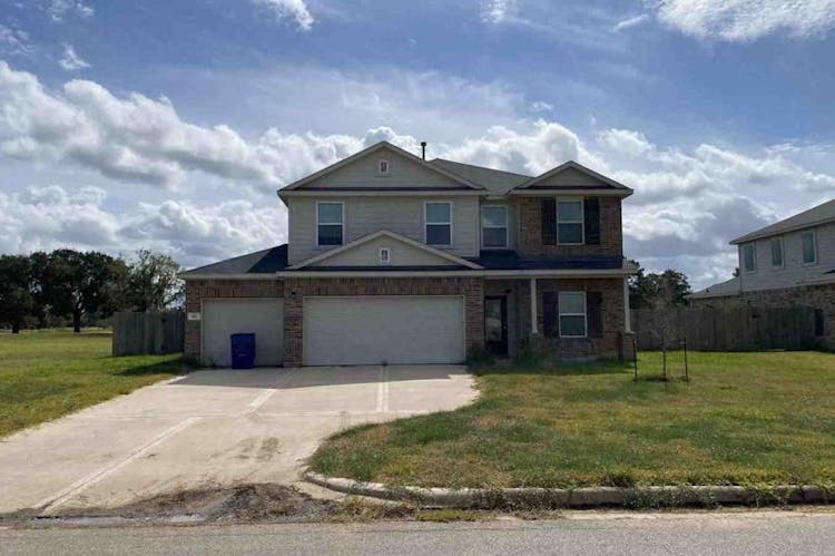 521 Green Meadows Dr West Columbia, TX 77486, Brazoria County