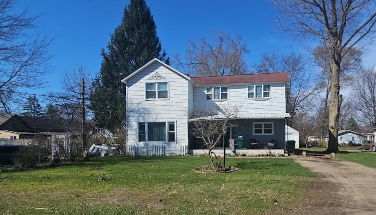 315 East St Mendon, MI 49072, St. Joseph County