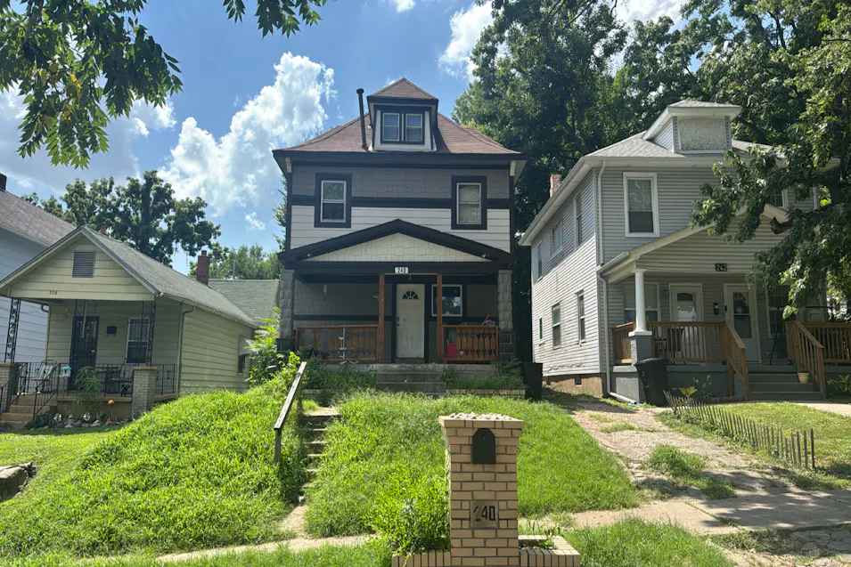 240 N 8th St Kansas City, KS 66101, Wyandotte County