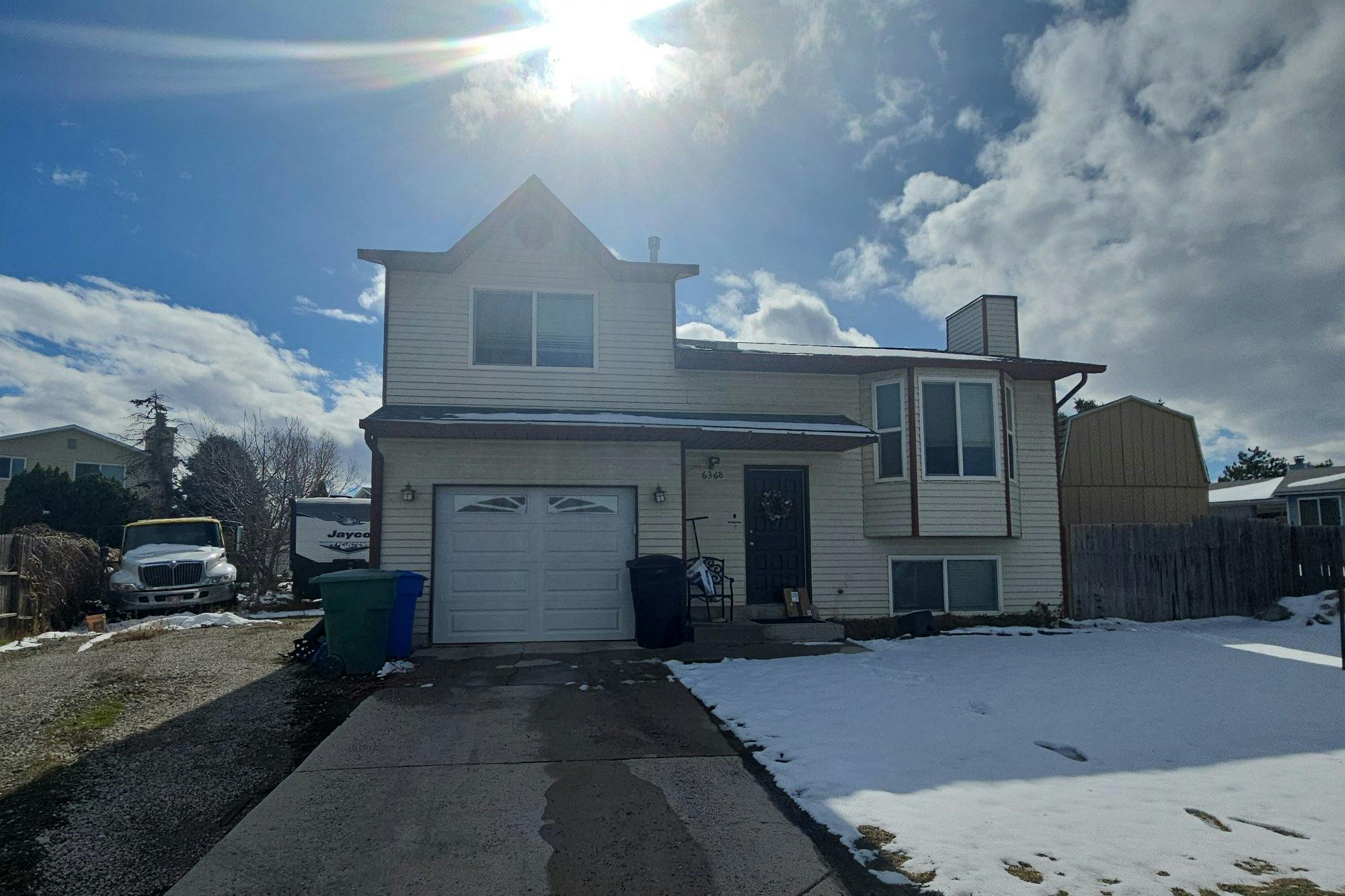 Hopi Cir, West Jordan, UT 84081