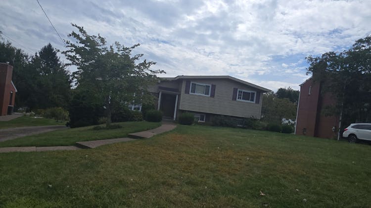 1253 Catalina Dr Monroeville, PA 15146, Allegheny County