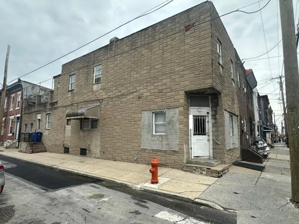 2126 S 8th St Philadelphia, PA 19148, Philadelphia County