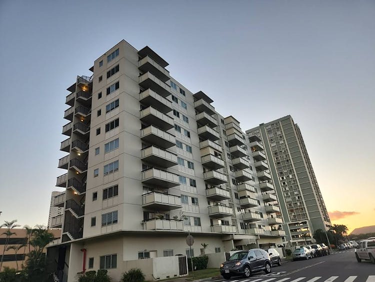 509 University Ave Honolulu, HI 96826, Honolulu County