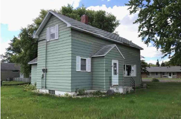 110 1st St E Velva, ND 58790, McHenry County