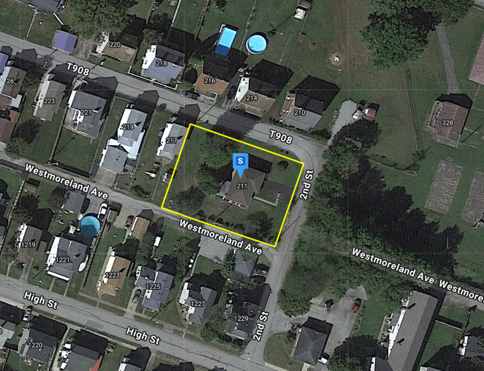 Grant St, Mcadoo, PA 18237