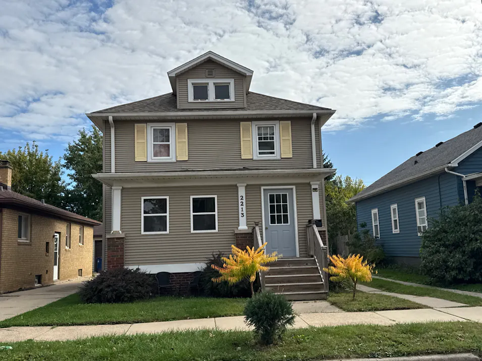 2213 Carlisle Ave Racine, WI 53404, Racine County