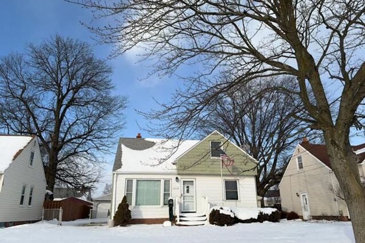 16018 Muskingum Blvd Brookpark, OH 44142, Cuyahoga County