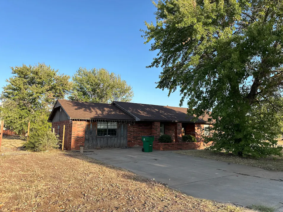 800 Reeves Street Granite, OK 73547, Greer County