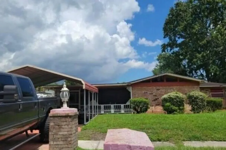 6633 Kinlock Dr W Jacksonville, FL 32219, Duval County