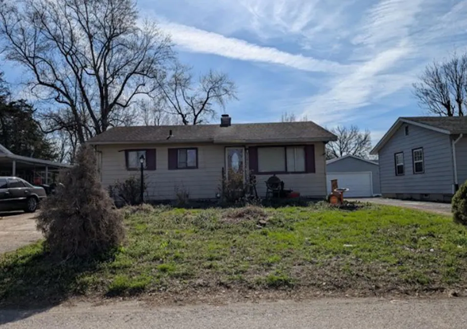 743 St Nicholas Dr Cahokia, IL 62206, St. Clair County